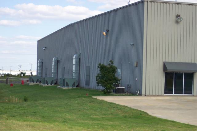 DUPONT051012_054.jpg